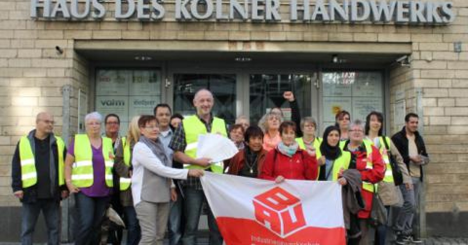 1700 Unterschriften gegen Turboputzen - Landesinnung NRW verweigert Annahme