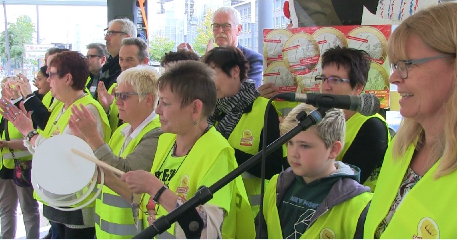 Video: Kundgebung in Essen - Ulrike Laux: "Es ist Zeit für Umverteilung"