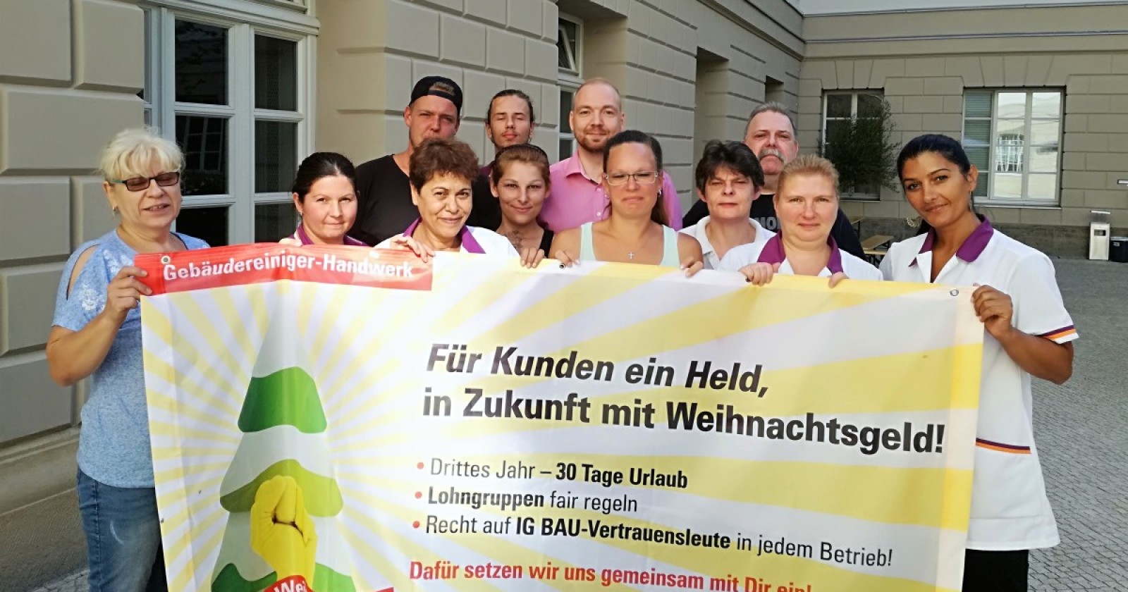 Auch Reinigungskräfte von Piepenbrock in der Berliner Staatsoper fordern Anerkennung durchs Weihnachtsgeld